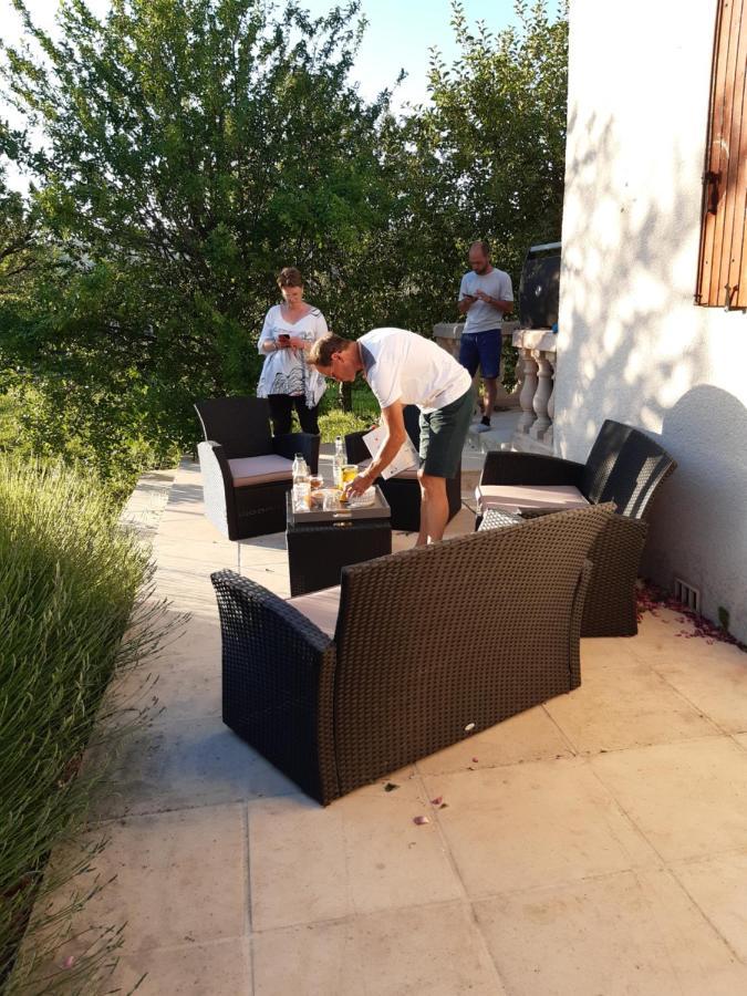 Maison De Famille Entre Vigne Et Lavande Verfeuil Dış mekan fotoğraf